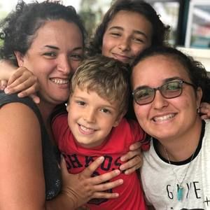 Meet your Posher, Mirela